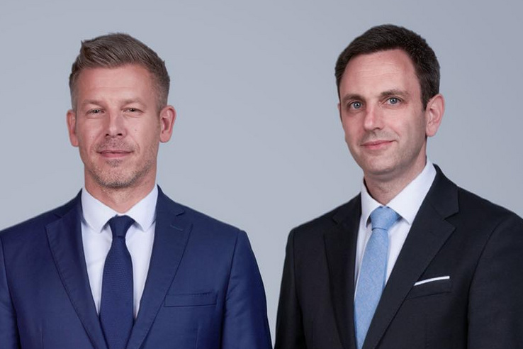 Magyar Péter a&nbsp;választások óta először futott politikai aknamezőre