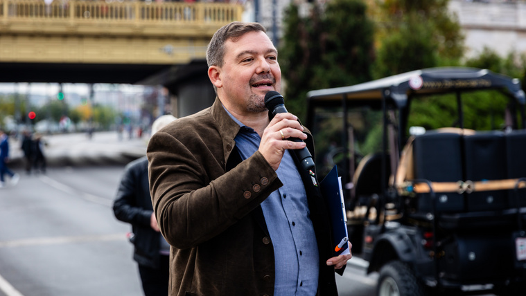 Huth Gergely durván beleszállt Sulyok Tamásba: Megalázta a hazáját és elfutott, mint egy nyúl