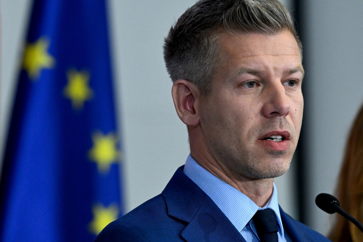 Egekben az elvárások! Orbán Viktor eltűnik a parlamentből, Magyar Péter új korszakot hirdet