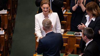 Meghozta első házelnöki döntését Forsthoffer Ágnes: a Fidesz nem tapsolta meg