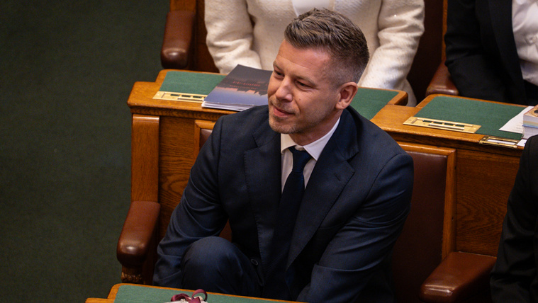 Magyar Péter is követi a&nbsp;Vadhajtásokat, de van más meglepetés is a kormányfő oldalán