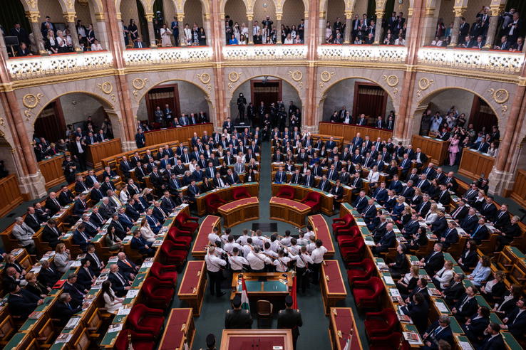 A 100 Tagú Cigányzenekar elítélte a Mi Hazánk magatartását