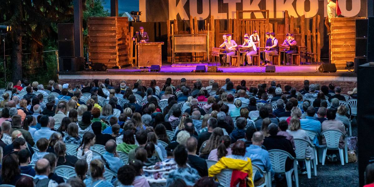 Gyerekprogramok, koncertek, színházi estek – Teljes a Kultkikötő 2026-os nyári programja