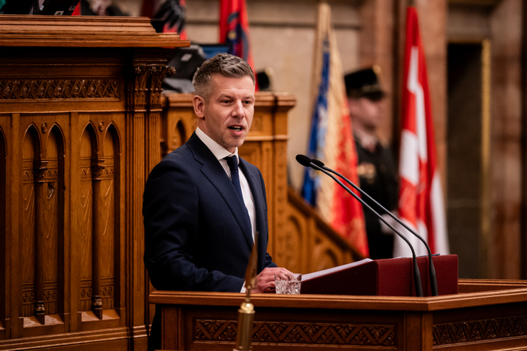 Magyar Péter elárulta, hol fog lakni és mivel közlekedik miniszterelnökként
