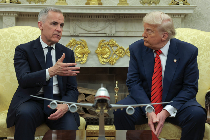 Donald Trump egyre dühösebben figyeli a&nbsp;szemünk előtt zajló átalakulást