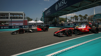 A fanyalgóknak üzent az F1-veterán