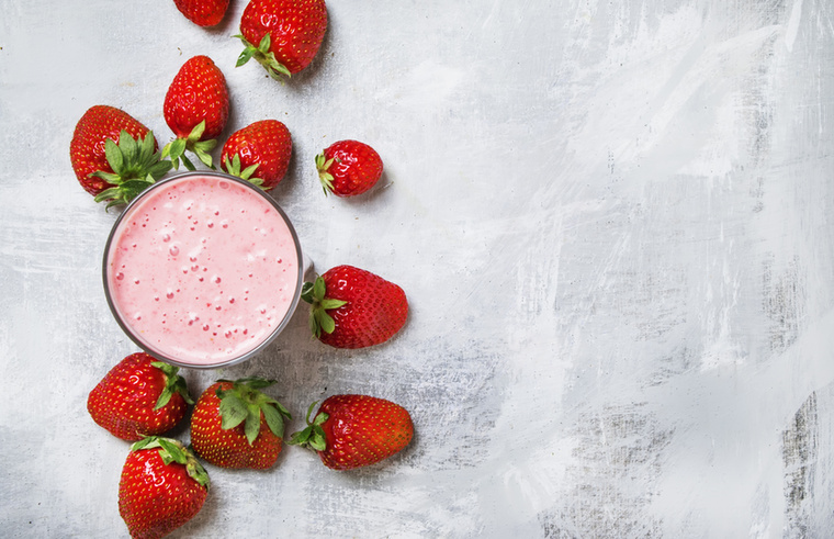 Kefires smoothieA kefir probiotikumokat tartalmazó, fermentált tejtermék, amely a bélflóra támogatásában is szerepet játszhat