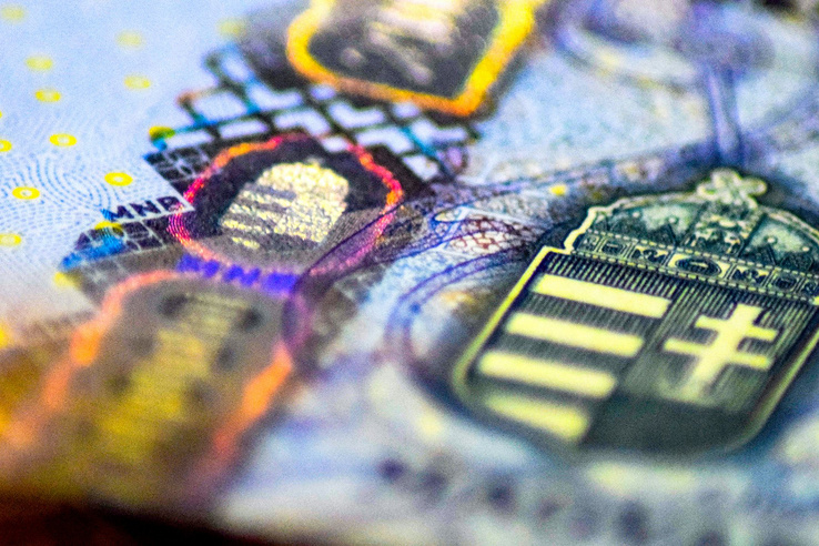 A fák nem nőnek az égig – hosszú menetelés után korrigált a forint