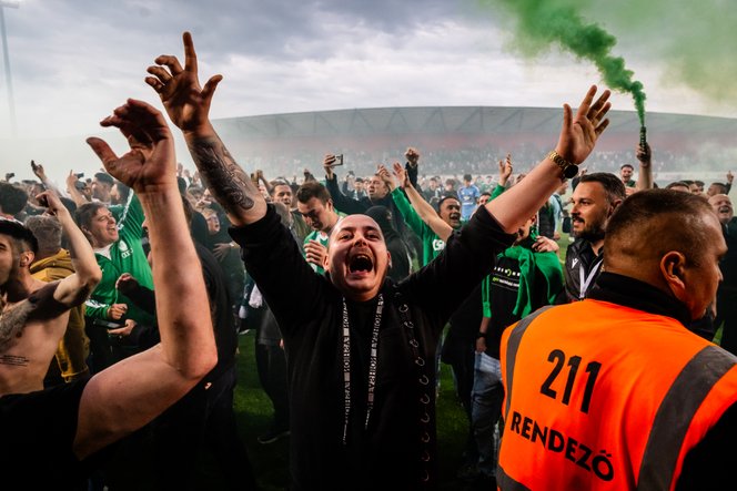 Eksztázis Kisvárdán, füstbe borult a&nbsp;pálya a Győr bajnoki győzelme után