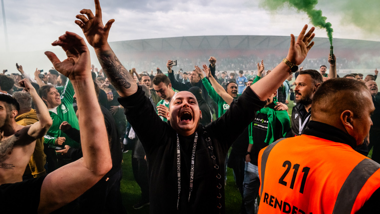 Eksztázis Kisvárdán, füstbe borult a&nbsp;pálya a Győr bajnoki győzelme után