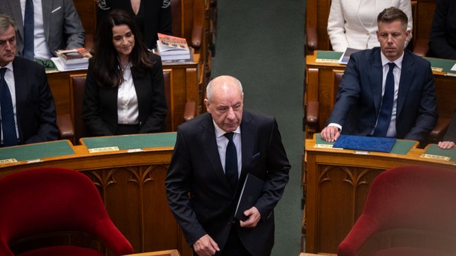 Sulyok Tamás máris vert helyzetben van az elemző szerint, közeleg a megaláztatás