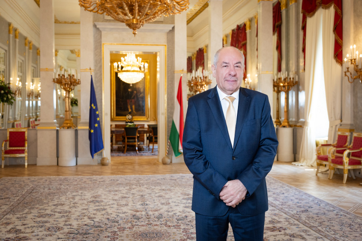 Sulyok Tamás: A nem jogállami megoldásoknak még a látszatát is kerülni kell