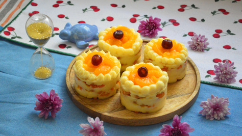 Ehhez a sütihez nem kell margarin, csak egy adag keksz és mandarin