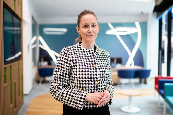 Így alakítja át a jövő bankfiókját az MBH Bank