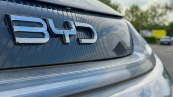Régi ismerős ólálkodik a BYD F1-es projektje körül