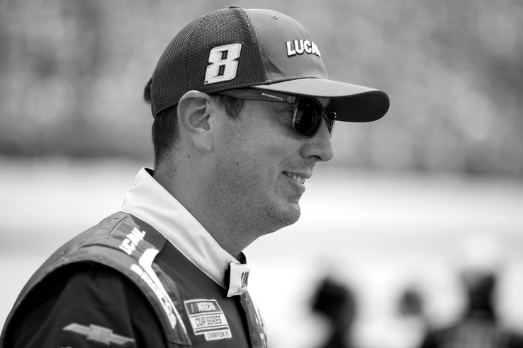 Váratlanul elhunyt a NASCAR legendája