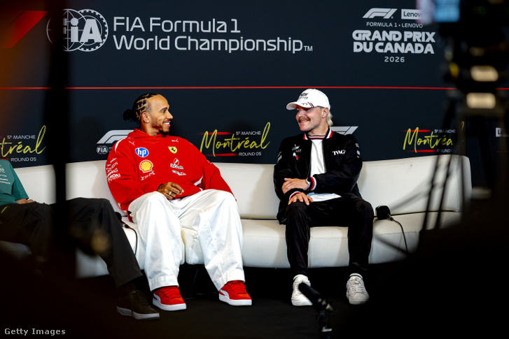 Lewis Hamilton és Valtteri Bottas a Kanadai Nagydíj médianapjának sajtótájékoztatóján.