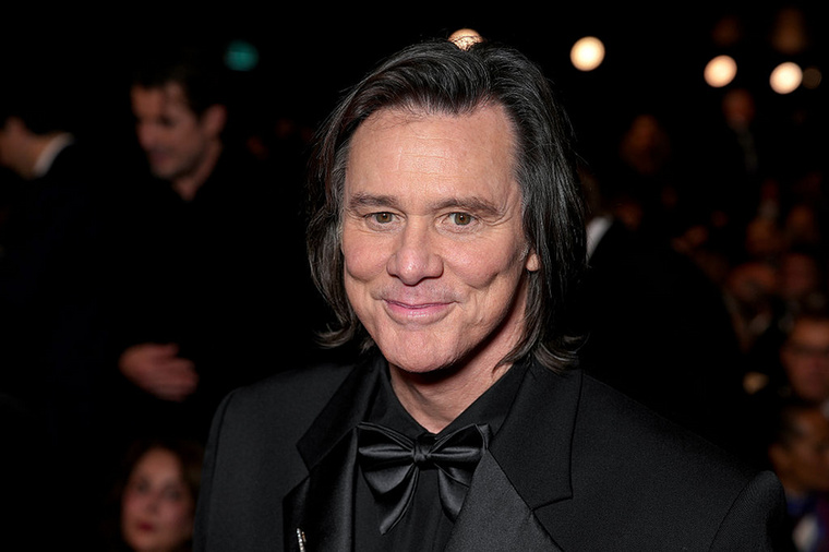 Jim CarreyJim Carrey-nek több mint 18 millió követője volt az X-en mielőtt végleg törölte volna magát 2022-ben