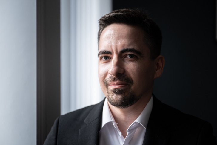 Rádi Balázs 2022 novembere óta az Index újságírója