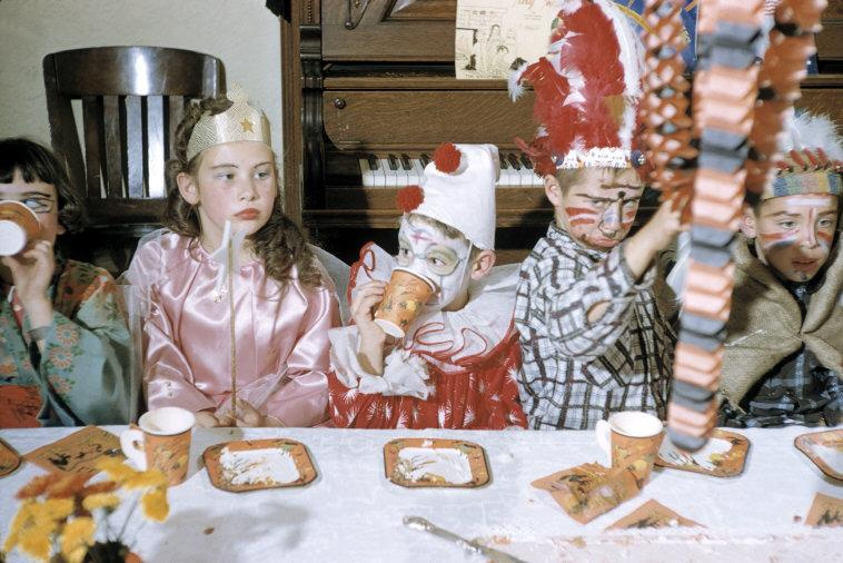 Halloween party, Seattle, USA (1955)