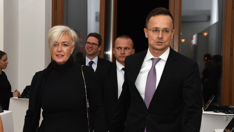 Szijjártó Péter felesége 300 millió forintot vett ki cégéből, Orbán Viktor apja csaknem négyszer ennyit