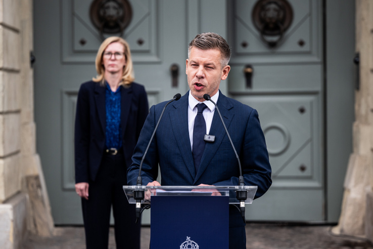 Magyar Péter bejelentette, hogyan váltanák le Sulyok Tamást