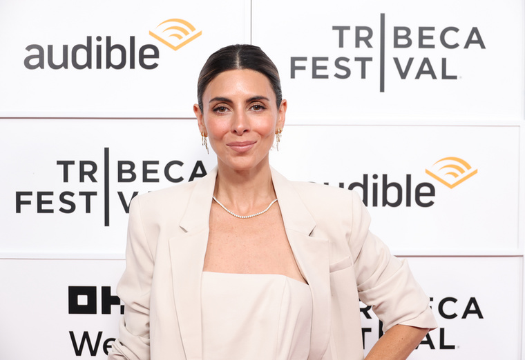 Jamie-Lynn SiglerJamie-Lynn Sigler, a Maffiózók sztárja sokáig titokban tartotta, hogy SM-mel él