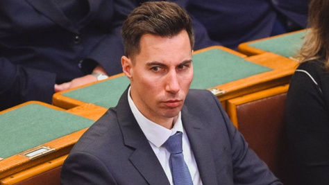 Íme Radnai Márk bombázó barátnője: Délia olyan, mint egy modell a közös fotón