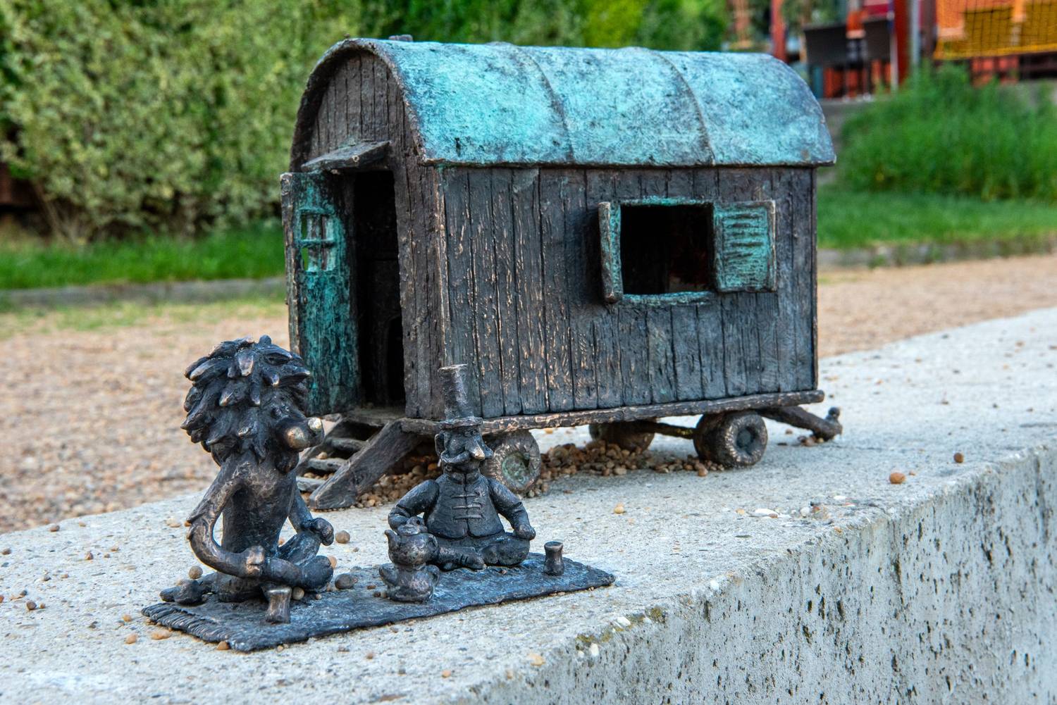miniszoborcsoport-budapest
