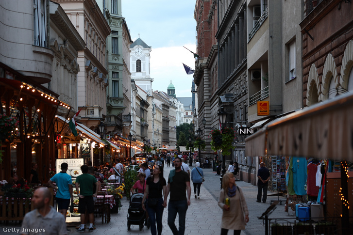 Váci utca Budapesten