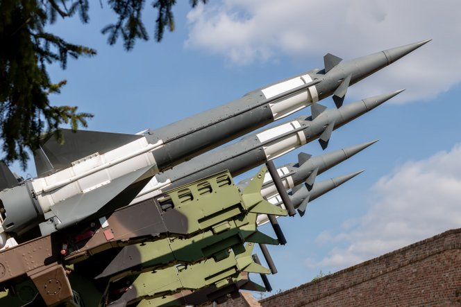 Financial Times: Az Egyesült Államok újabb európai országokba telepíthet nukleáris fegyvereket