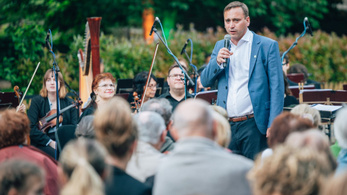 Utcára mennek Őrsi Gergelyért