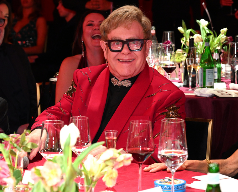 Elton JohnTalán ez volt Madonna legismertebb celebviszálya