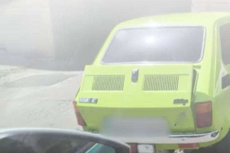 TikTok-videó buktatta le a kerékpároshídon autózó sofőrt