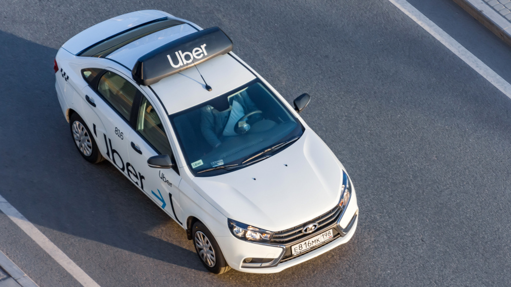 Mutatjuk a legbizarrabb dolgokat, amiket az emberek egy Uber hátsó ülésén hagytak