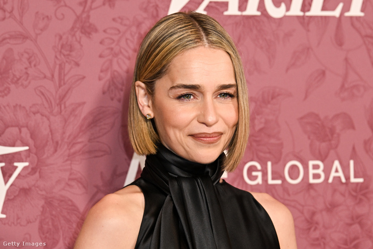 Emilia ClarkeA Trónok harca egyik legnagyobb felfedezettje több nagy franchise-ban is lehetőséget kapott, szerepelt a Solo: Egy Star Wars-történet és a Terminátor: Genisys című filmekben is, ám egyik sem indította el a klasszikus hollywoodi filmsztárok útján.