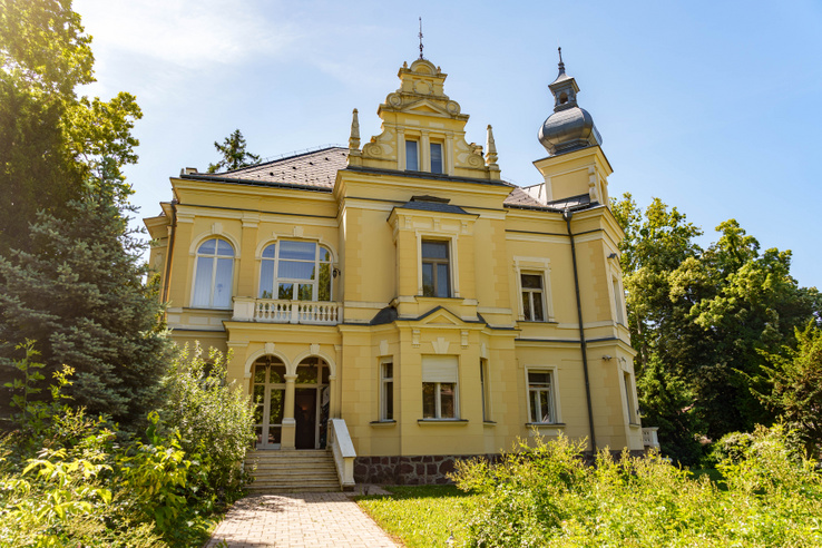 Elitnyaraló, majd Horthy stratégiai helyszíne – Bejutottunk Siófok századfordulós villájába