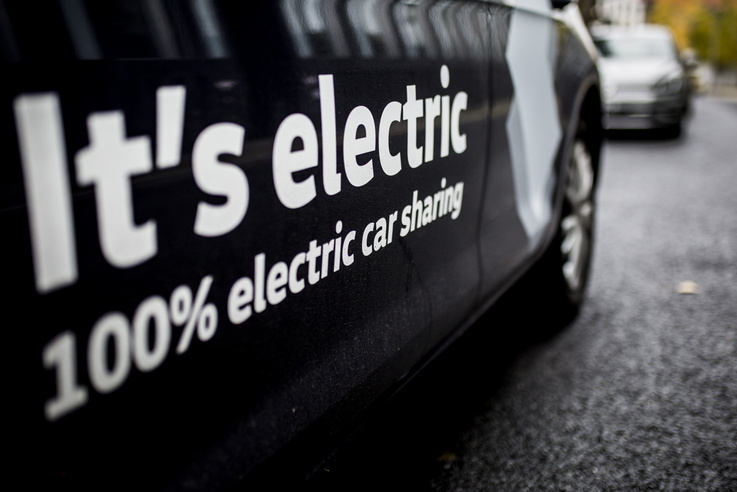 A bizalomért folyik a harc: ezért kell újragondolni az elektromos autók kommunikációját