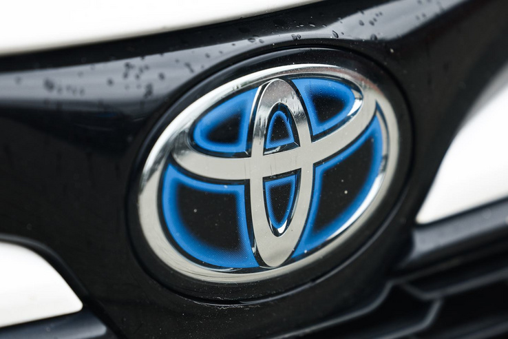 A totális villanyuralomtól tart a Toyota elnöke