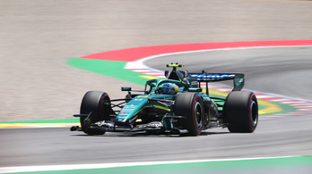 Sokkoló húzással maradhat Alonso a Forma–1-ben