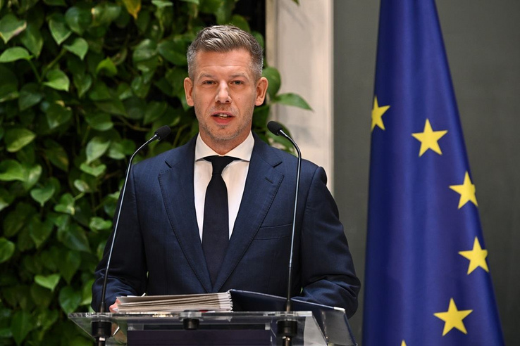 Vitnyédi migránstábor: reagált a vagyonkezelő Magyar Péter leleplezésére