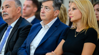 Soha nem voltak még ilyen gazdagok: Mészáros Lőrinc elhúzott, Tiborcz dobogón is lehetne