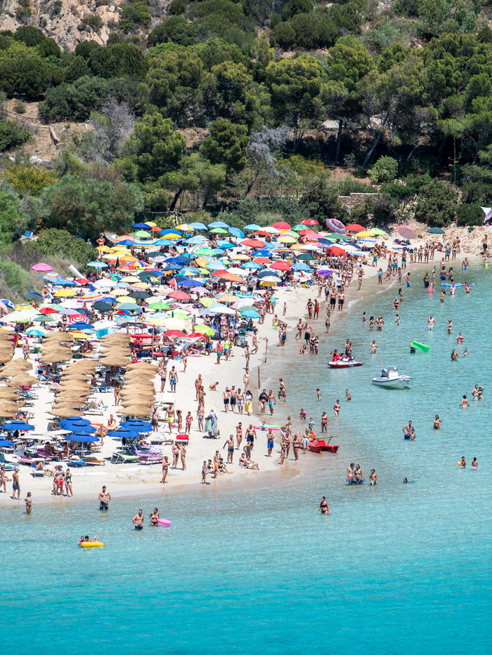 Bizarr strandszabály borzolja a kedélyeket Olaszországban, a turisták kiakadtak