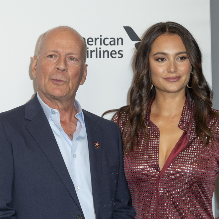 Bruce Willis felesége először beszélt róla, ez korai jel utalt a színész súlyos betegségére