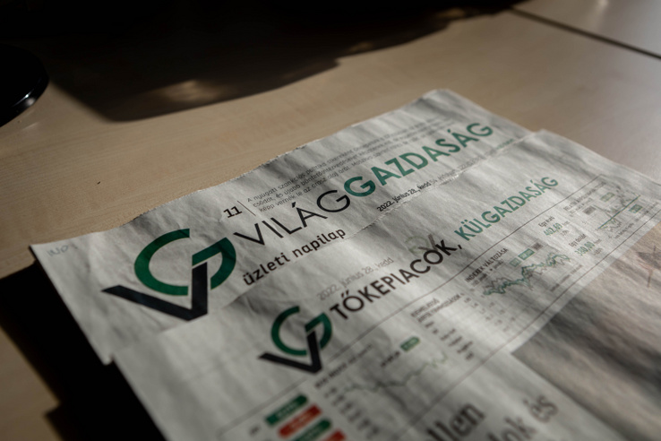 Jött az IT és összeszedte a laptopokat – így szabadultak meg a Világgazdaság újságíróitól