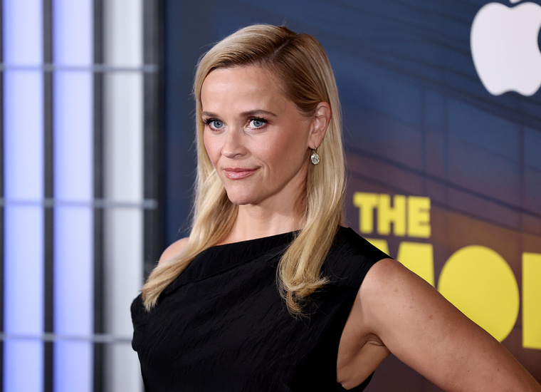 Reese WitherspoonA színésznő 2021-ben körülbelül 900 millió dollárért értékesítette a Hello Sunshine többségi tulajdonrészét