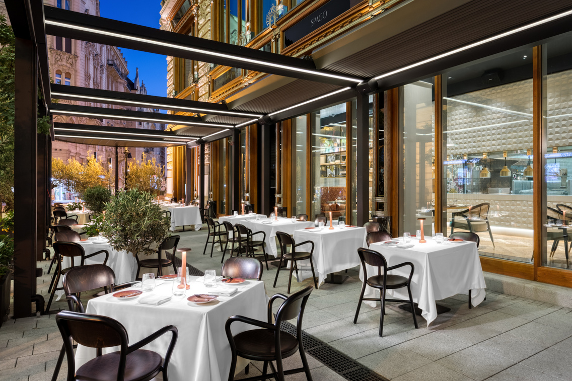 matildpalace-spago-terrace