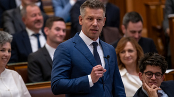 „Egyetlen eurocentet sem hagyunk itt” – Magyar Péter a hetes cikkely lezárásával hozná haza az uniós pénzeket