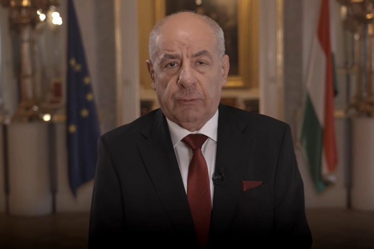Sulyok Tamás: Magyar Péter arcátlanabbul él vissza a parlamenti többségével, mint Orbán Viktor valaha is tette