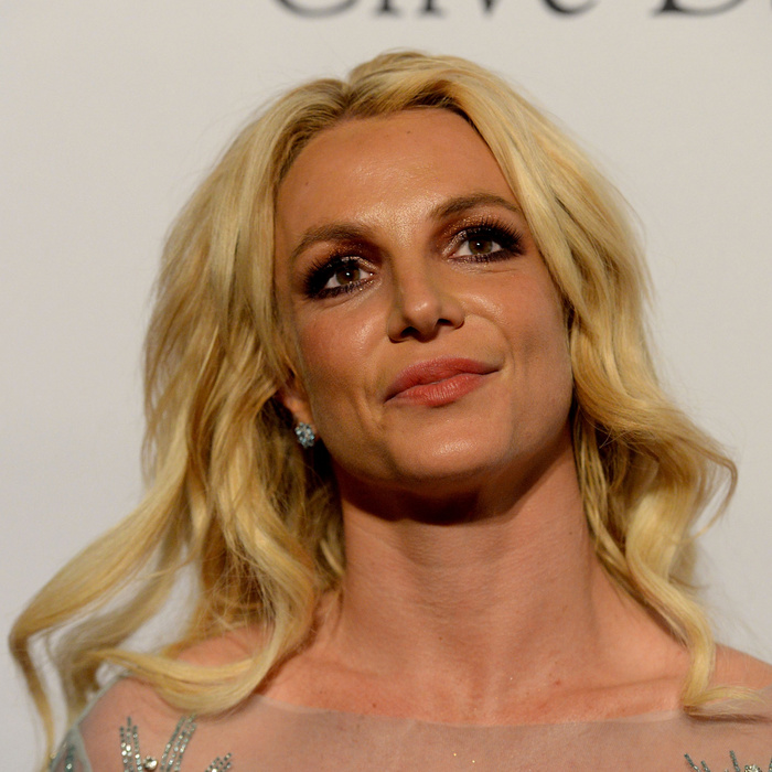 Mindenki róluk beszél: Britney Spears fiai először léptek kifutóra a párizsi divathéten